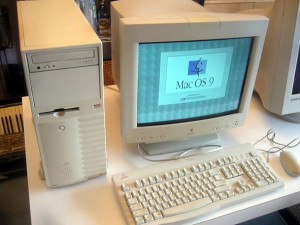 Umax C600/240 computer, AppleVision 17" monitor, keyboard and mouse