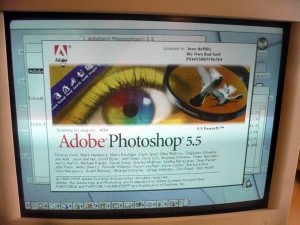 "Adobe Photoshop 5.5" splash screen