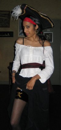 Diandra in a pirate outfit