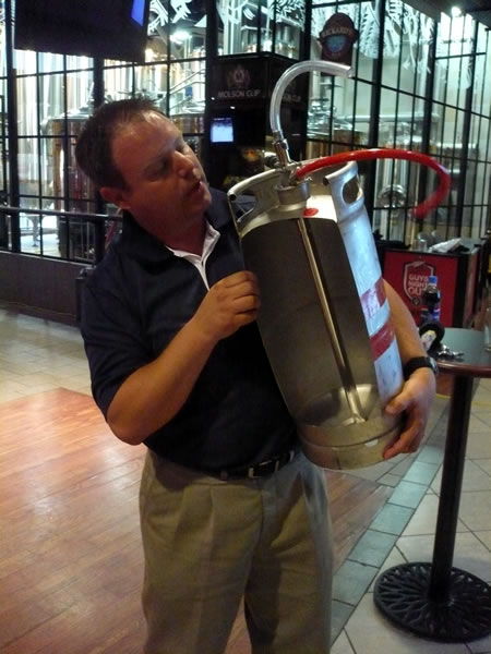 Showing the innards of a keg