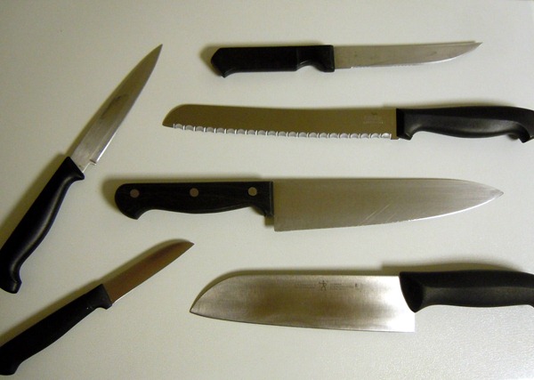 Set of 6 old knives