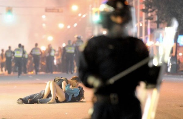 riot make-out riot make-out