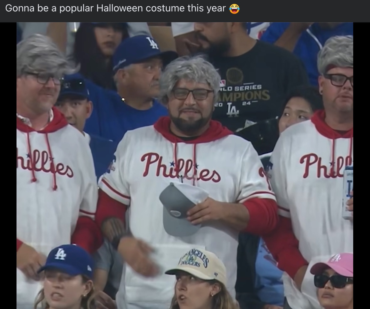 phillies_karen_costume