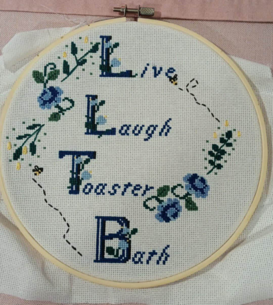 live-laugh-toaster-bath