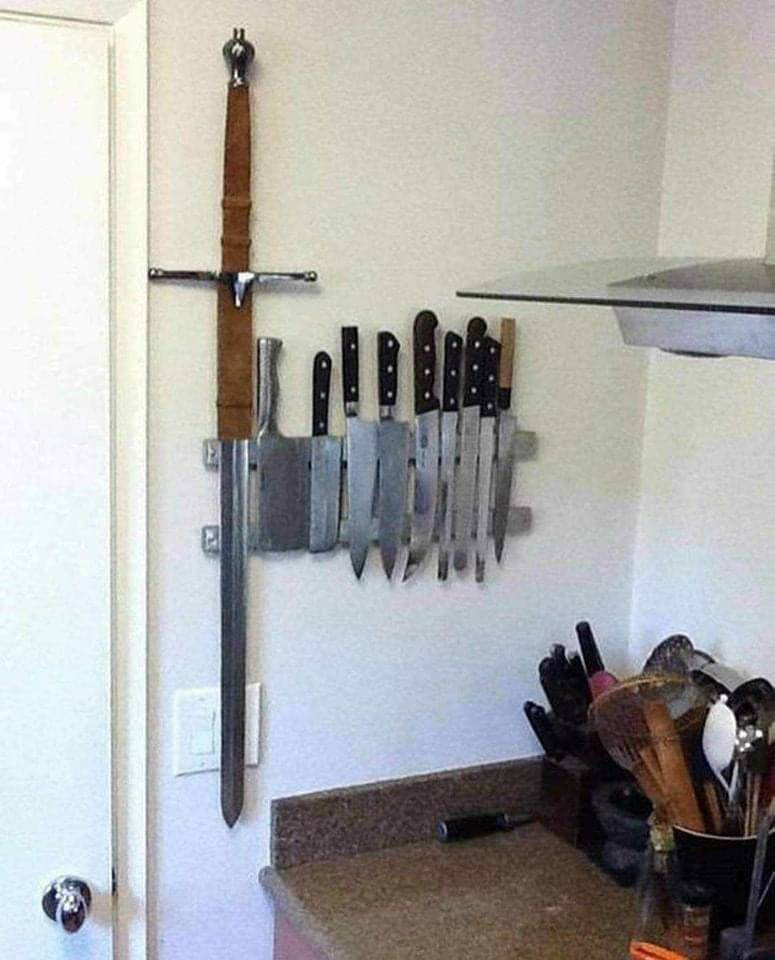 magnetic-knife-block