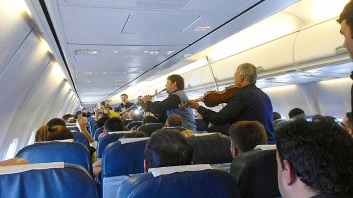 mid-flight-orchestra