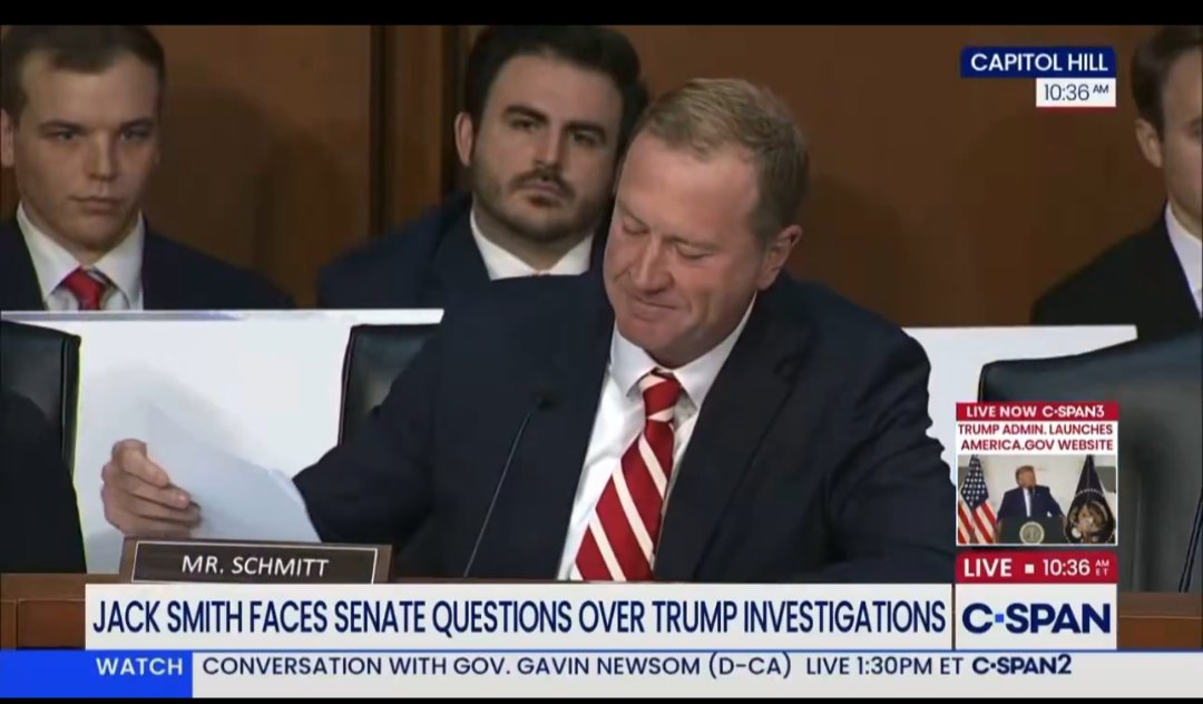 shit-easting-grin